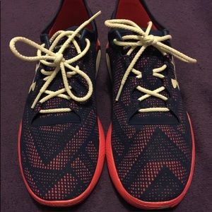 Under armor size 10.5